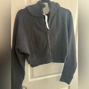 Lululemon scuba full zip cropped hoodie SIZE 10